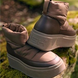 Ash Taupe Platform Puffer Booties